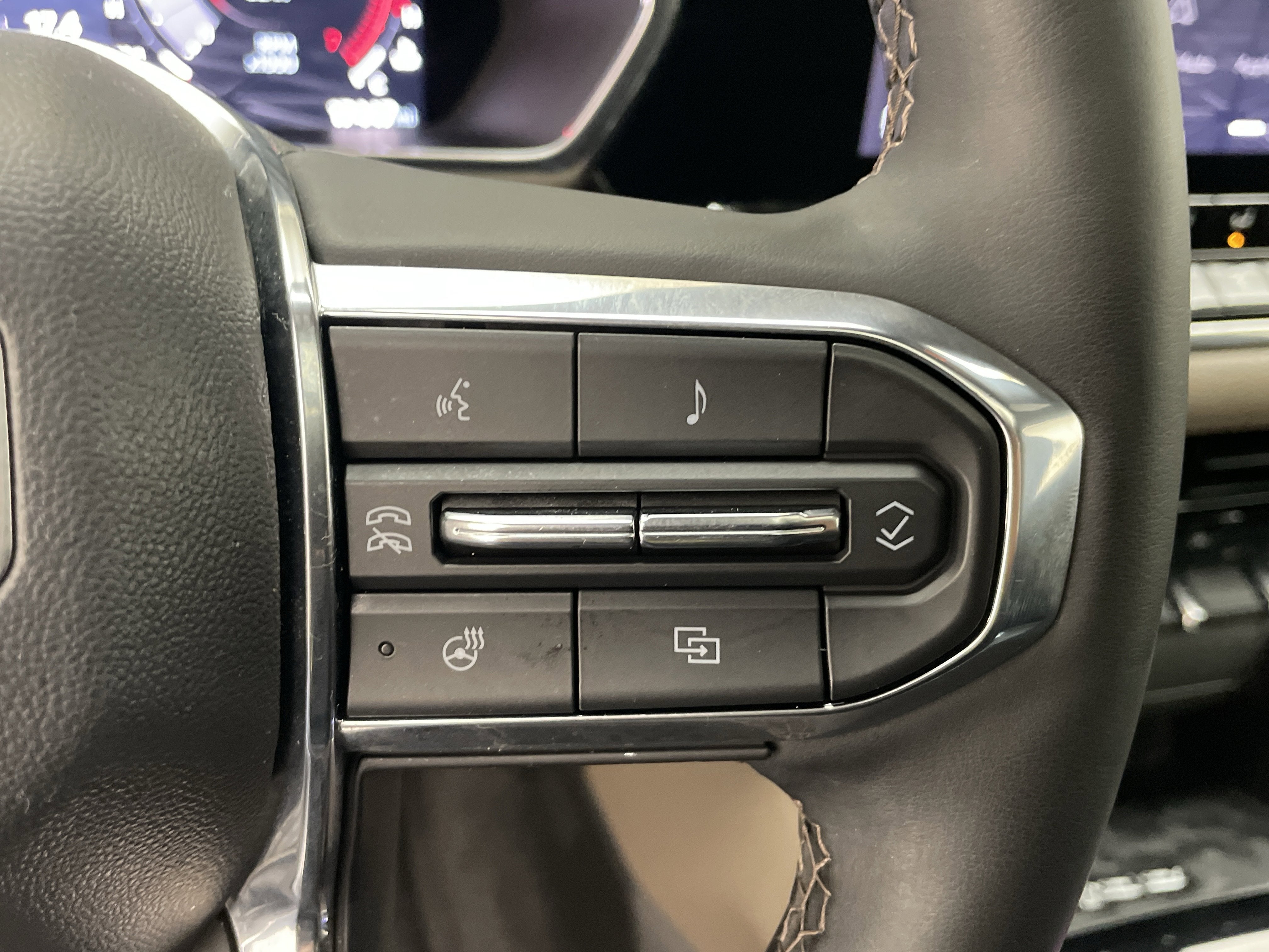 2023 GMC Canyon Denali