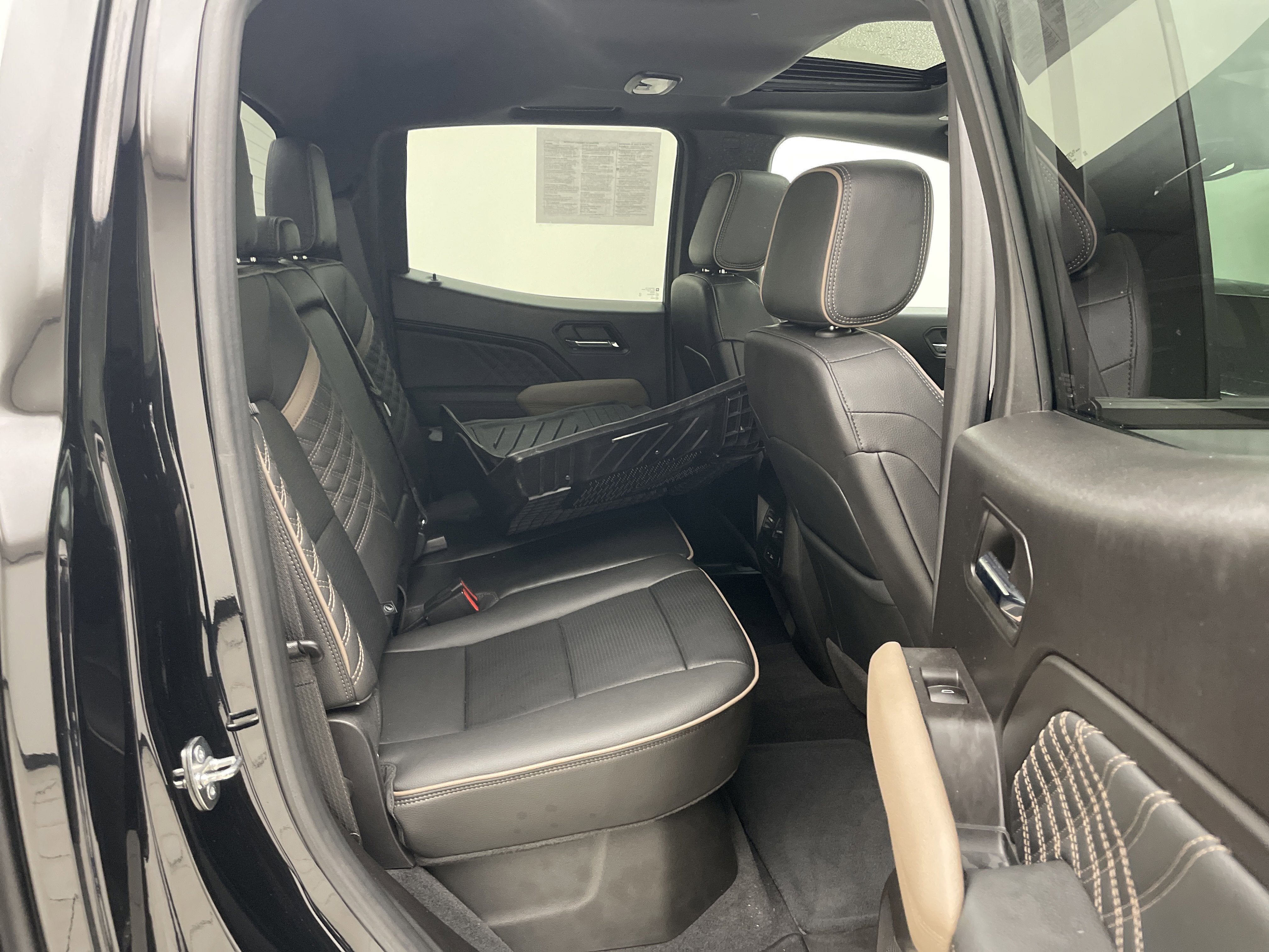 2023 GMC Canyon Denali