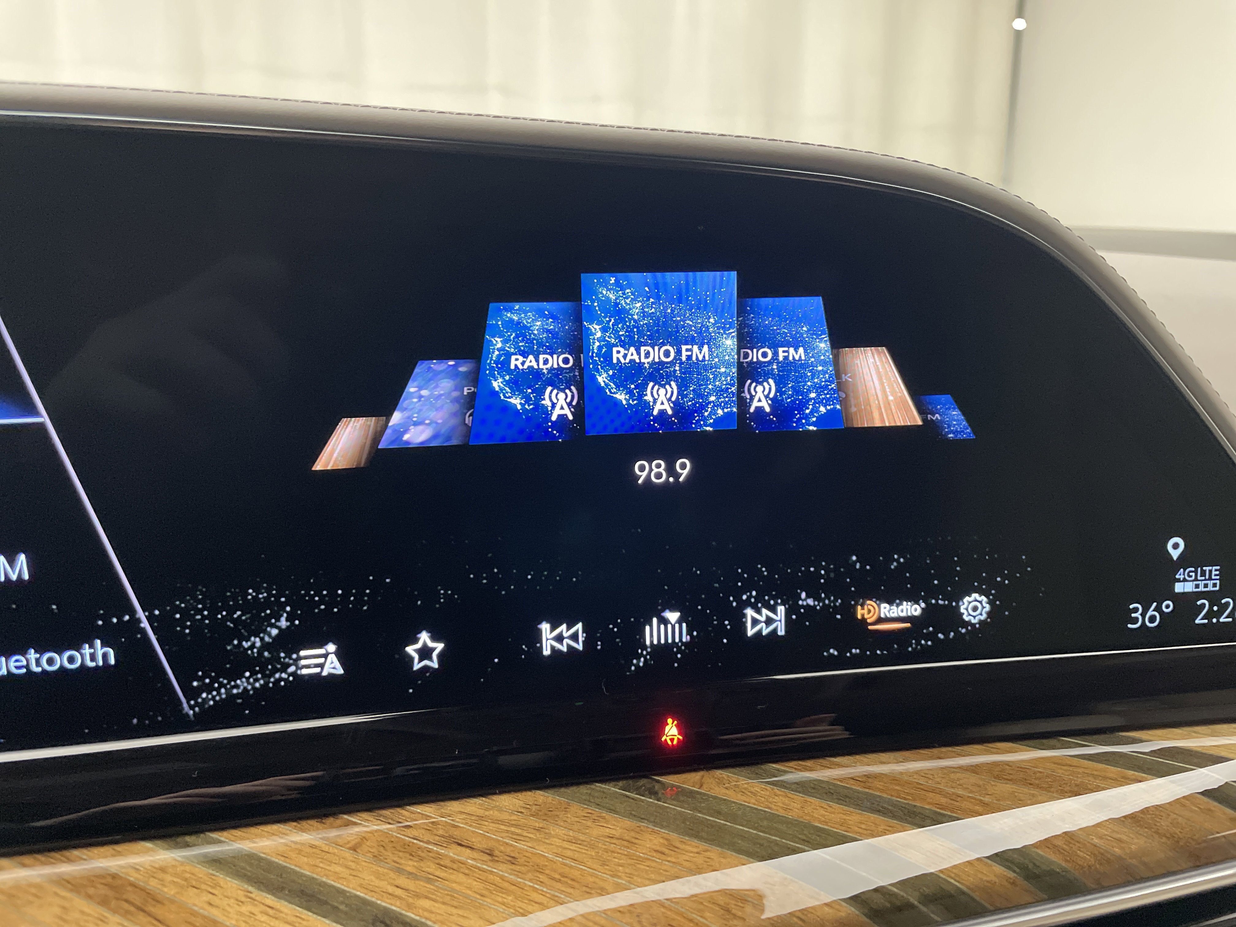 2021 Cadillac Escalade ESV Premium Luxury Platinum