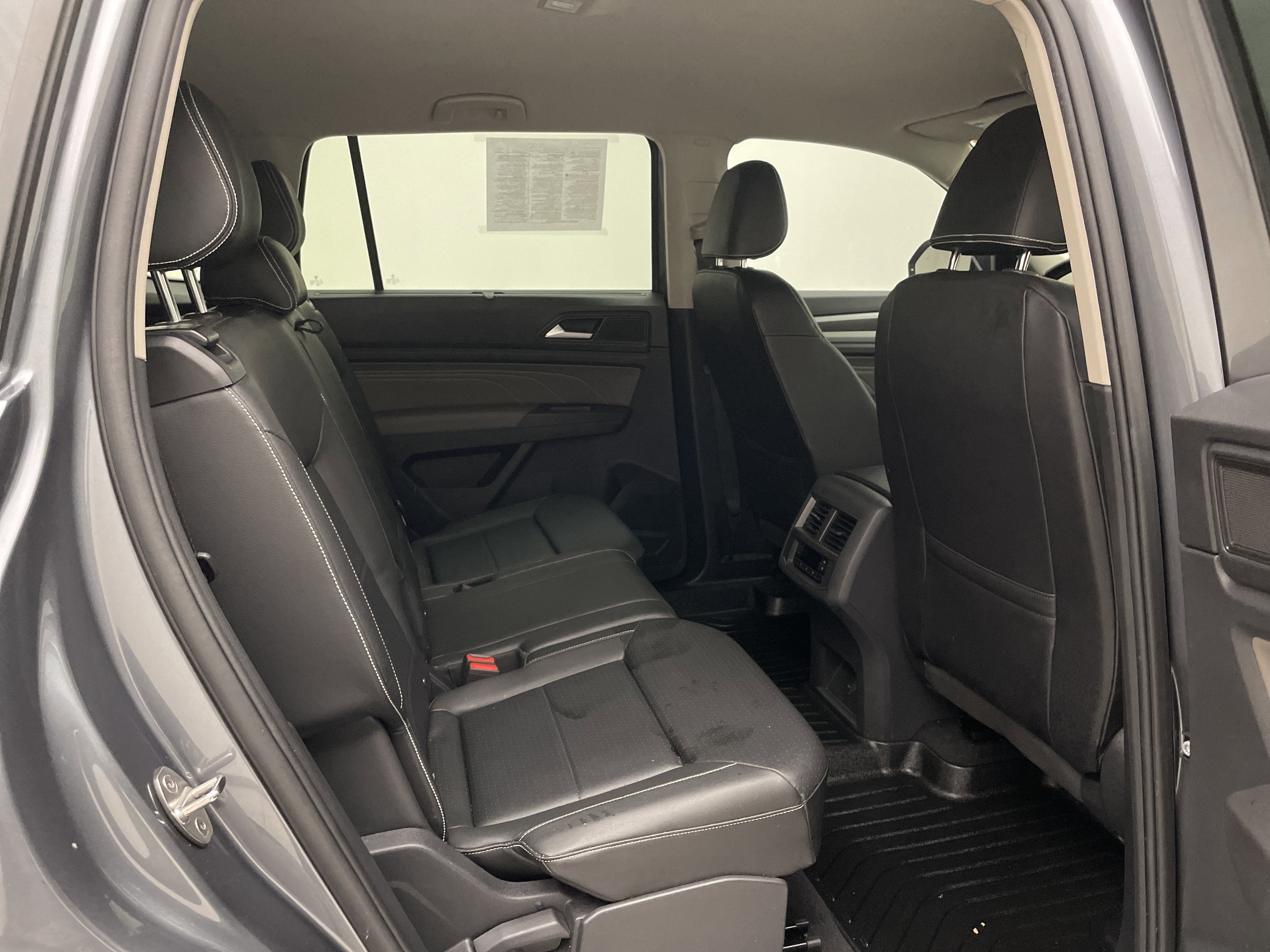 2023 Volkswagen Atlas 2.0T SE