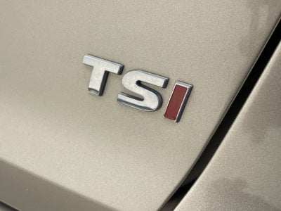 2016 Volkswagen Passat 1.8T SE