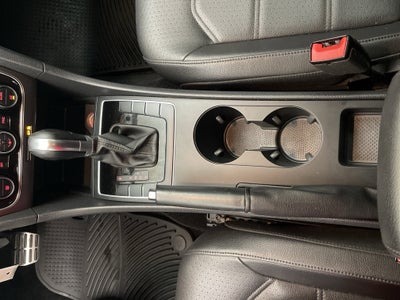 2017 Volkswagen Passat 1.8T R-Line