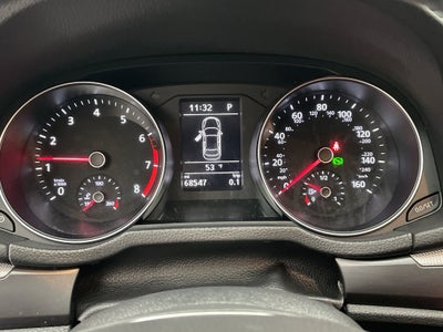 2017 Volkswagen Passat 1.8T R-Line
