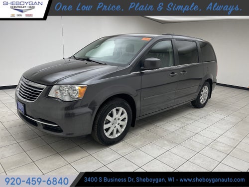 2015 Chrysler Town & Country LX