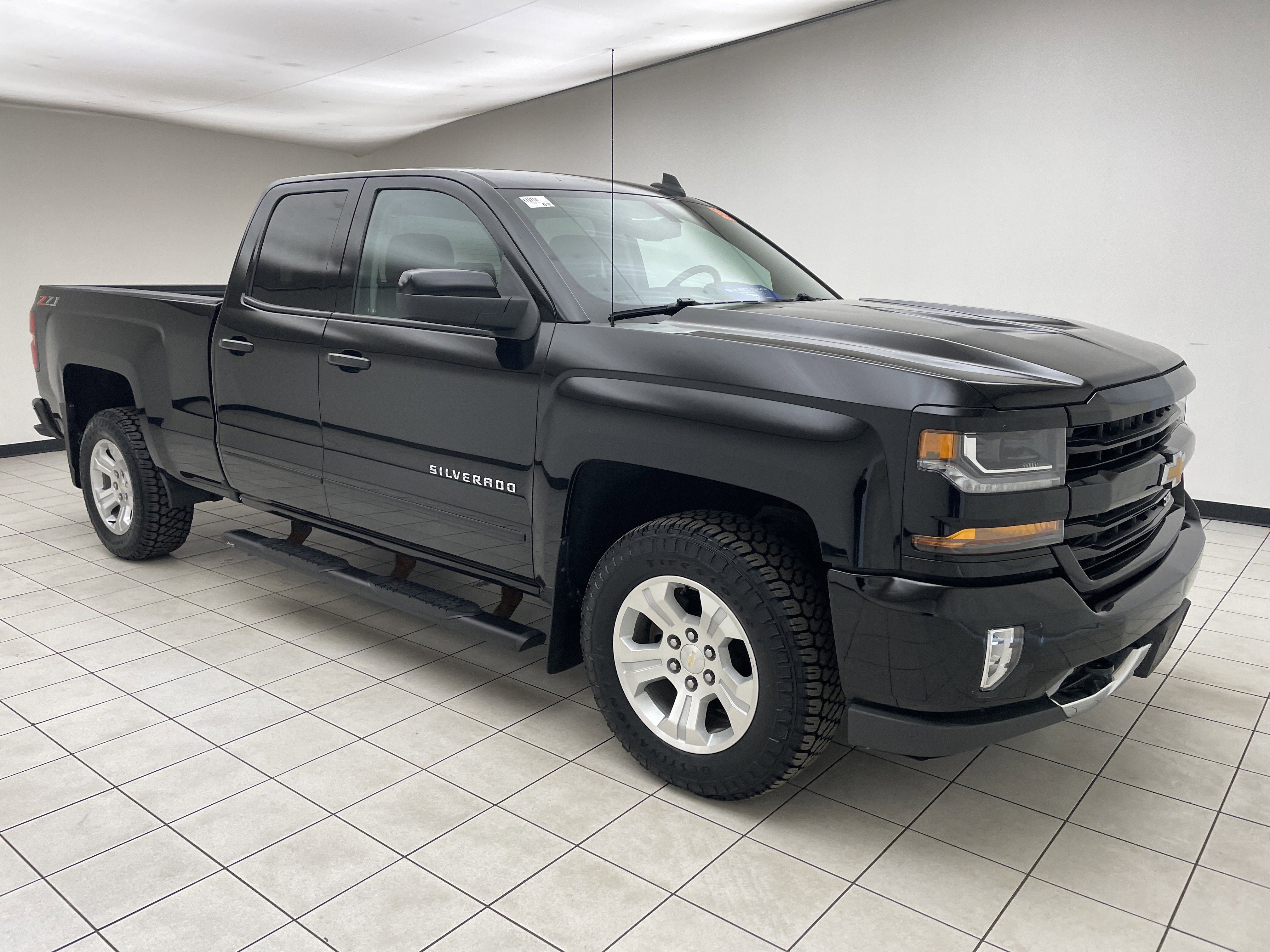 2019 Chevrolet Silverado LD LT