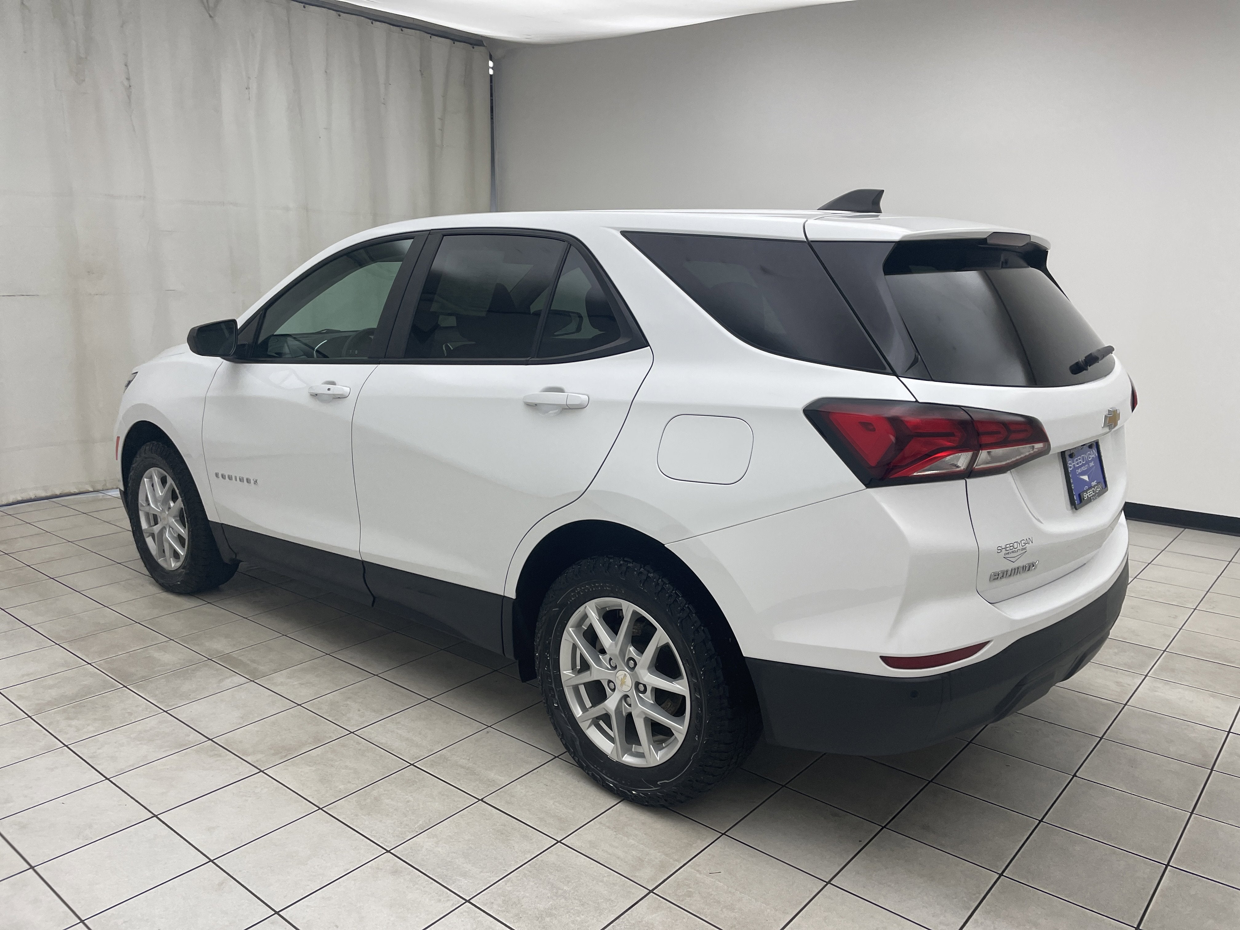 2022 Chevrolet Equinox LS