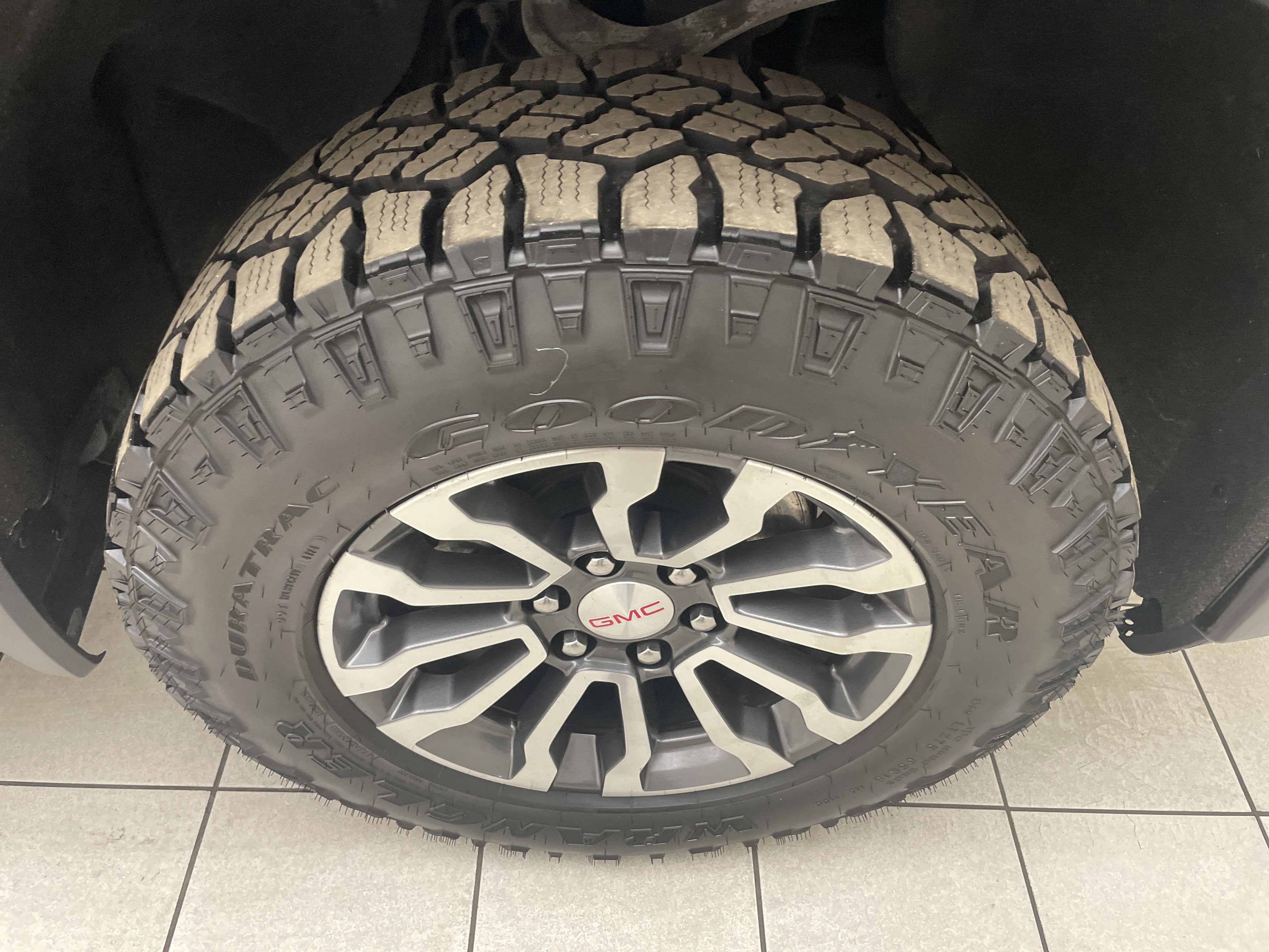 2022 GMC Sierra 1500 Limited AT4