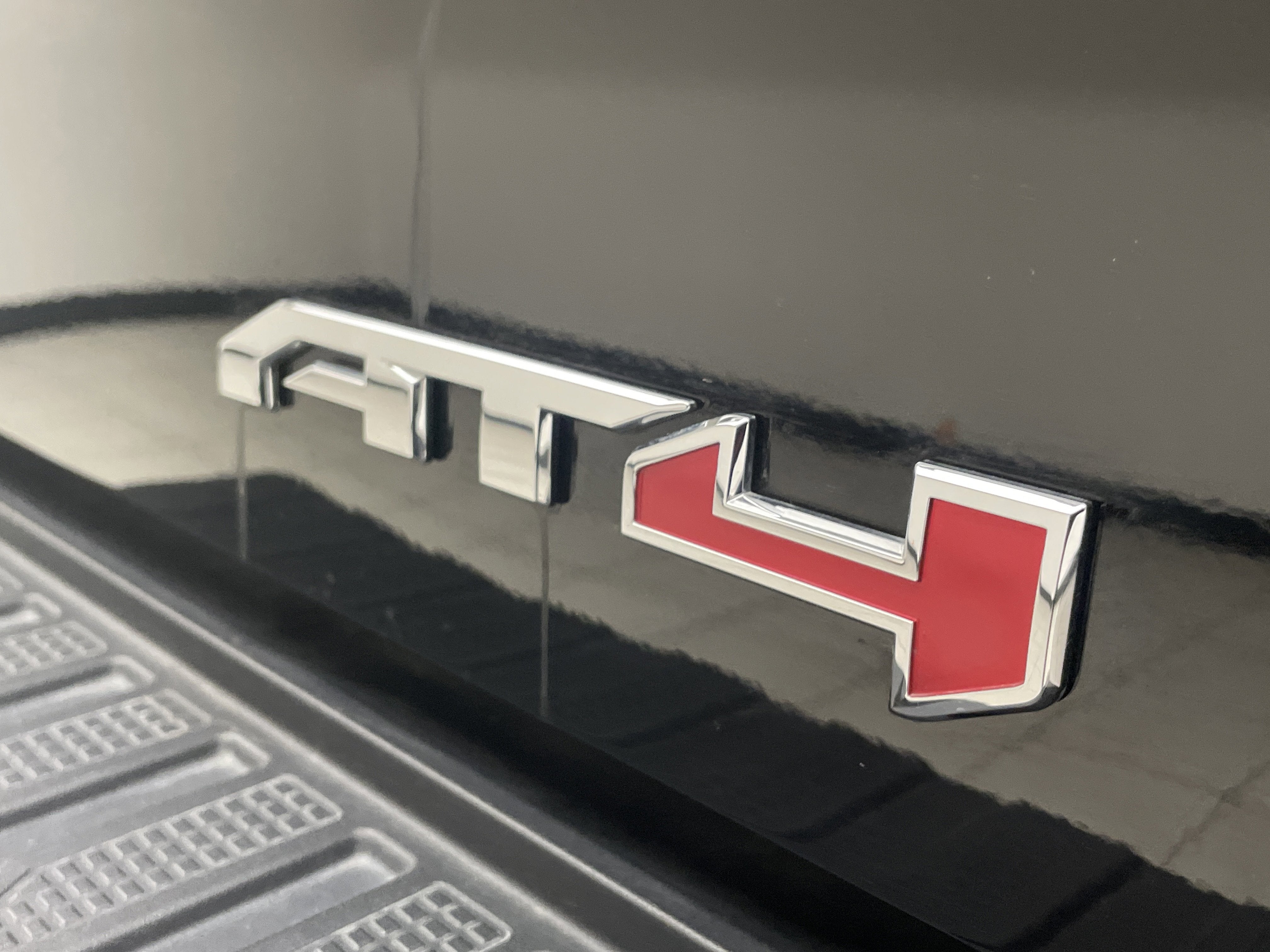 2022 GMC Sierra 1500 Limited AT4