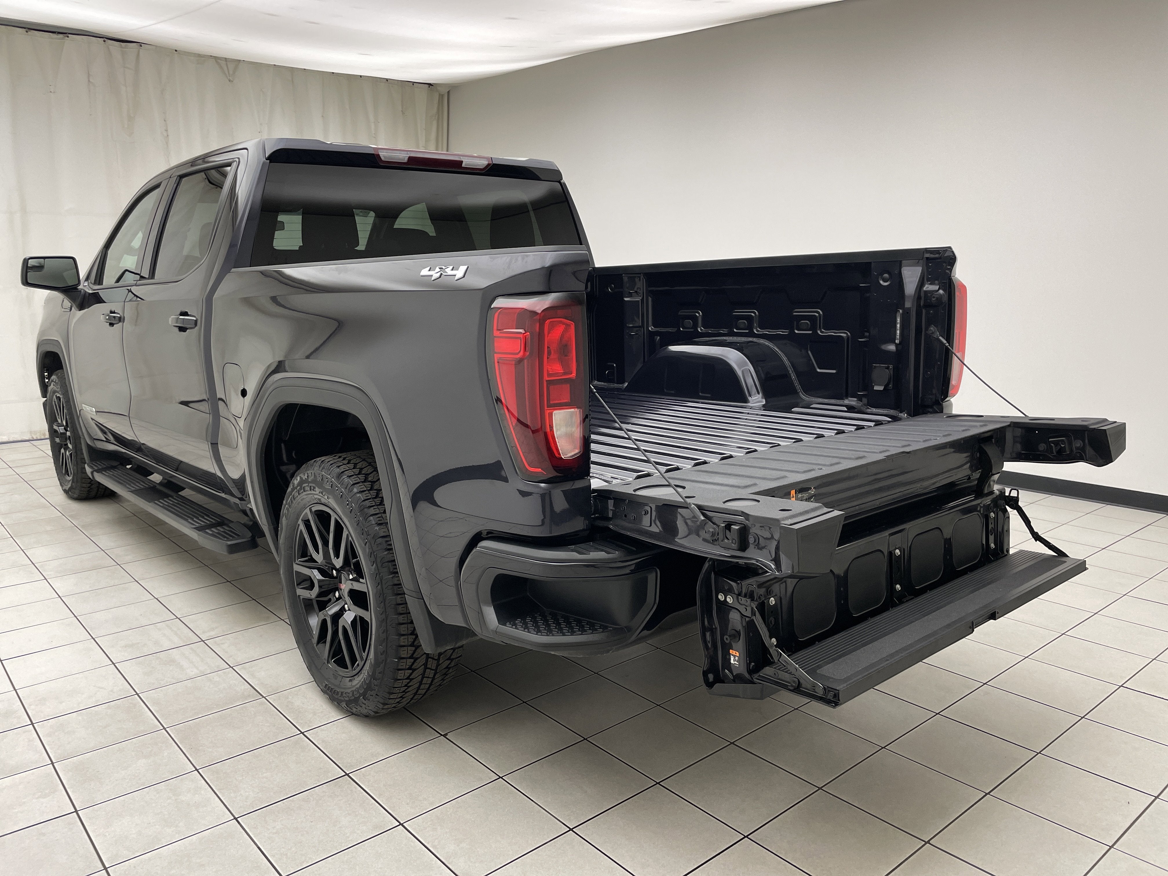 2022 GMC Sierra 1500 Elevation