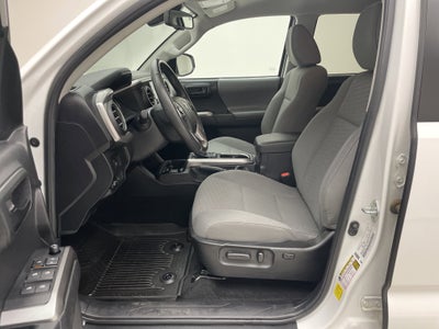 2022 Toyota Tacoma 4WD SR5