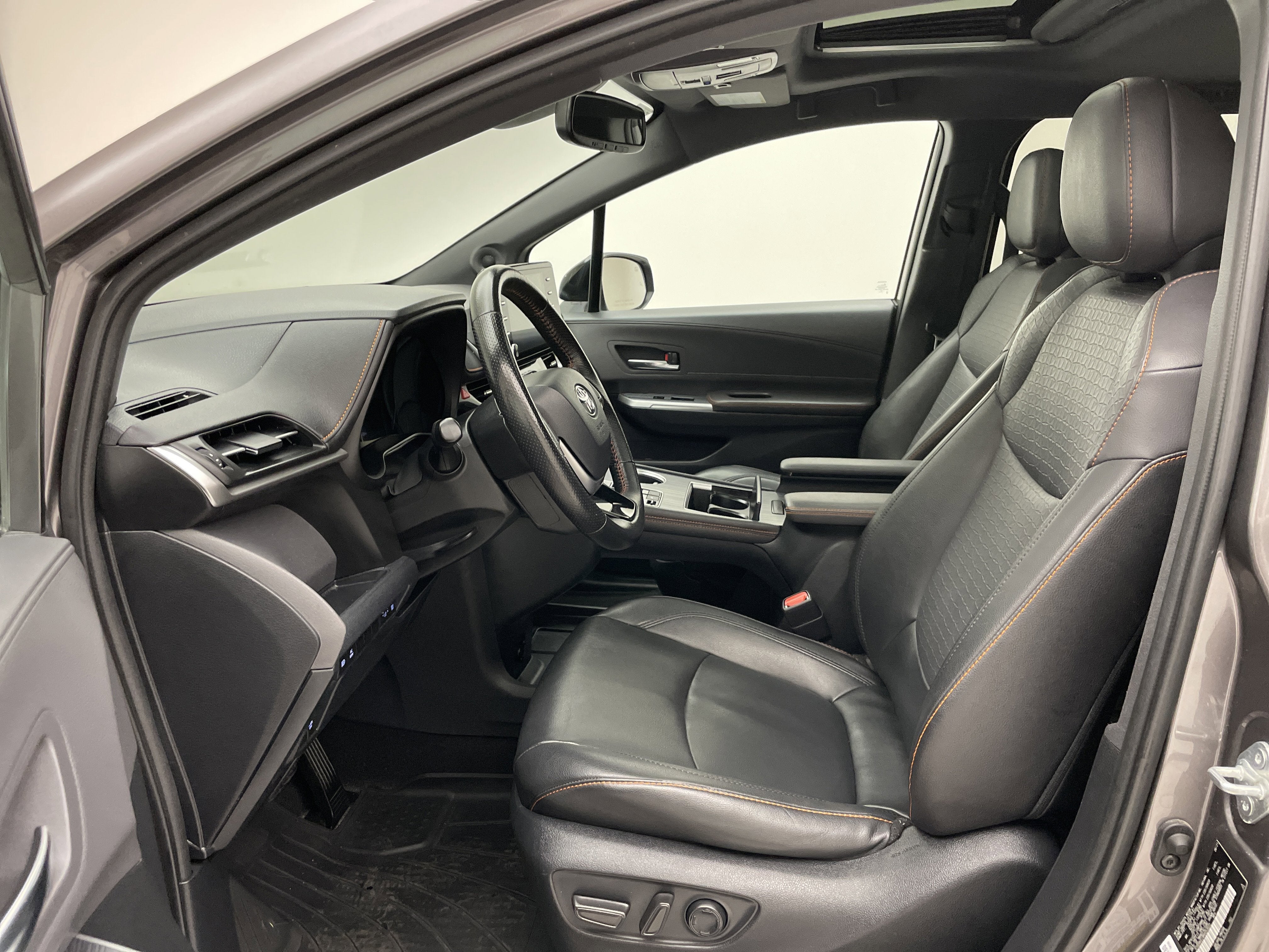 2021 Toyota Sienna XSE