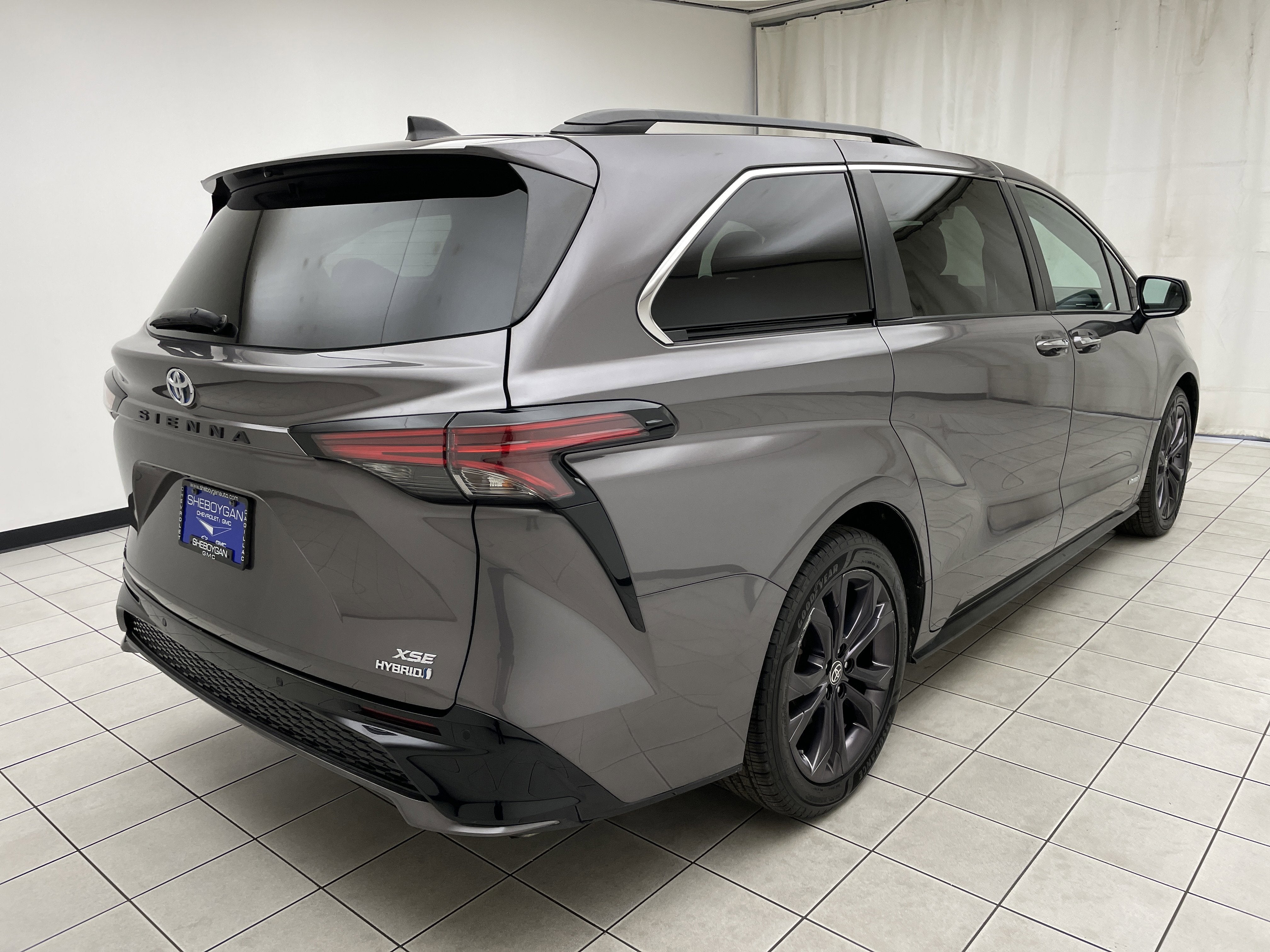 2021 Toyota Sienna XSE