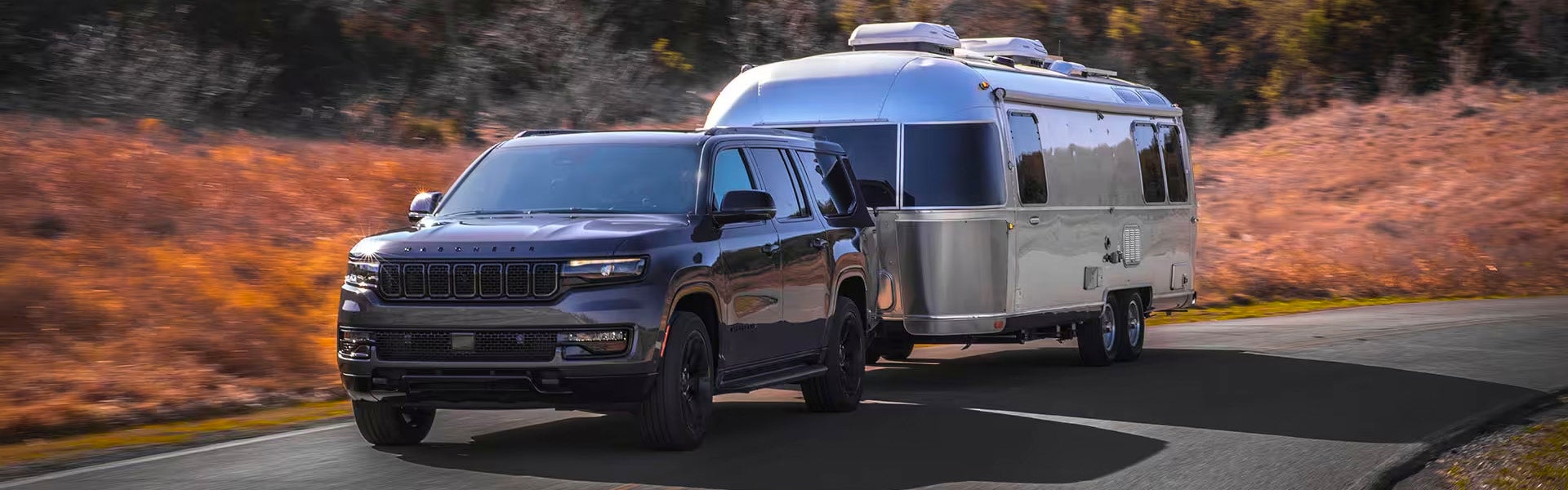 2024 Wagoneer | Sheboygan Chrysler Center in Sheboygan WI